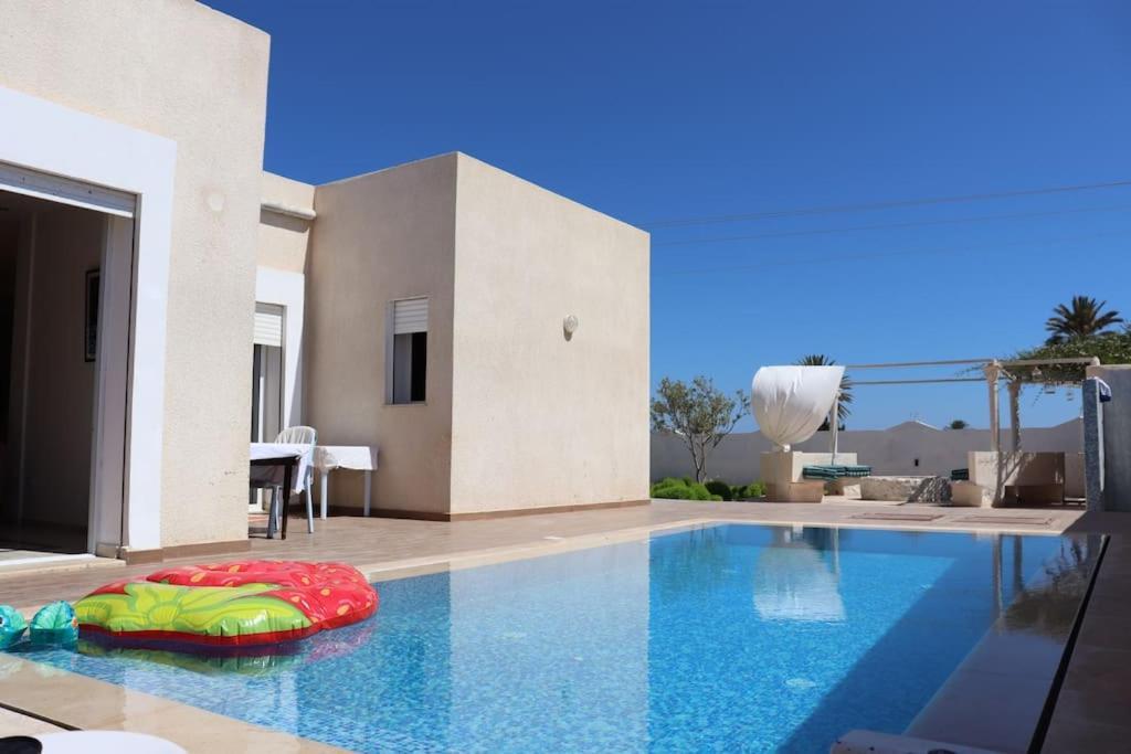Vill La Reine Jerba Avec Piscine Βίλα El Guecheine Εξωτερικό φωτογραφία